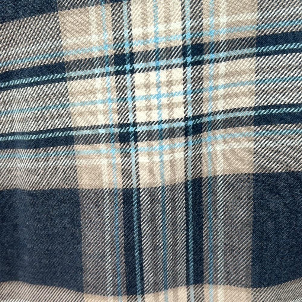 Patagonia Organic Cotton Men’s Flannel, size XXL, EUC - Picture 4 of 5